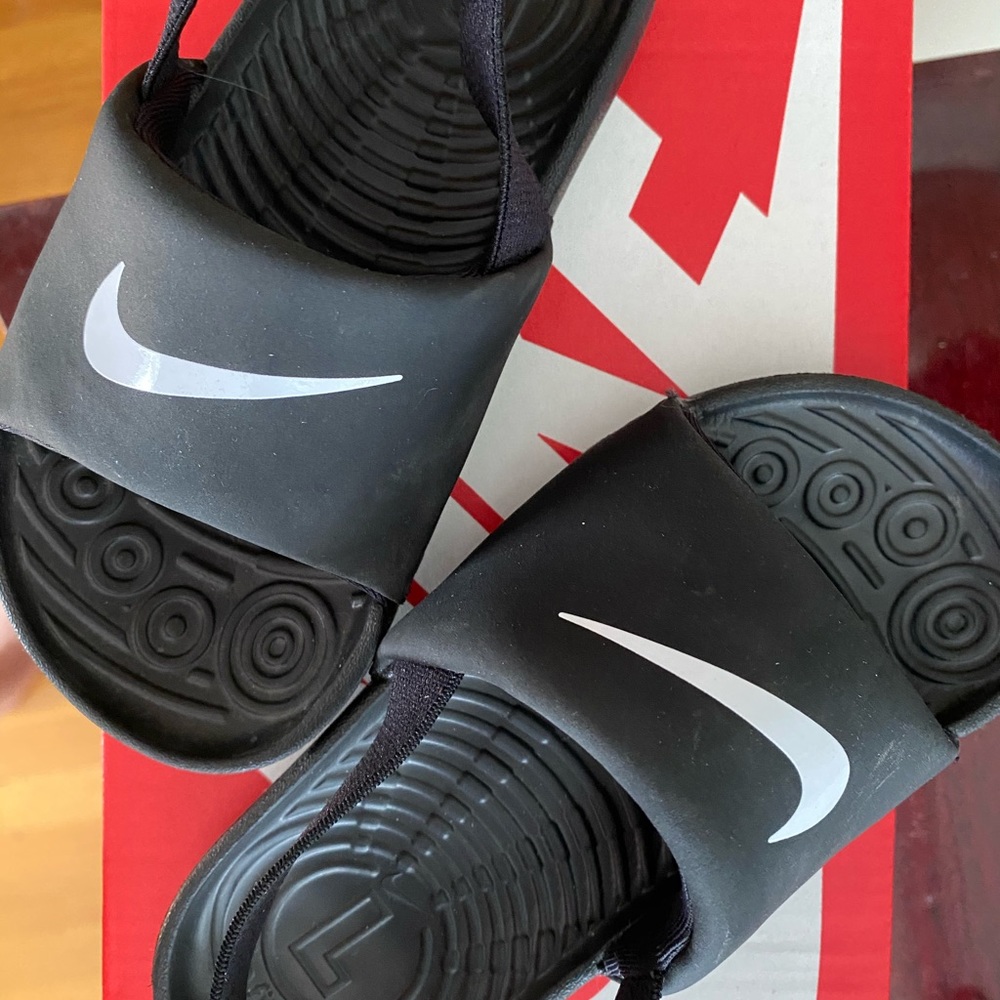 Nike Kawa Slides